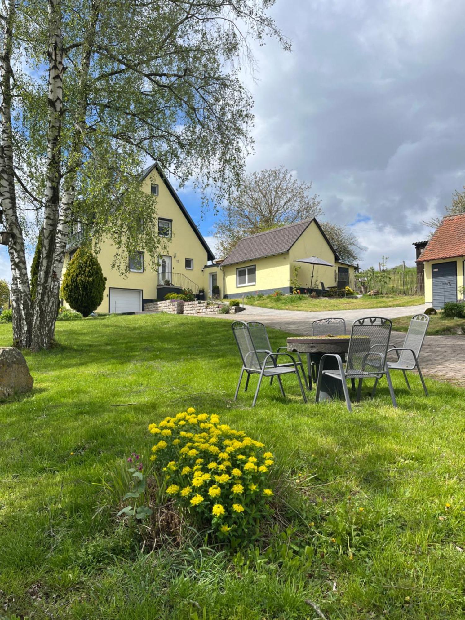 Fewo Haus Hutzelbuck In Idyllisch-Gruener Lage Naehe An Ansbach Exteriér fotografie